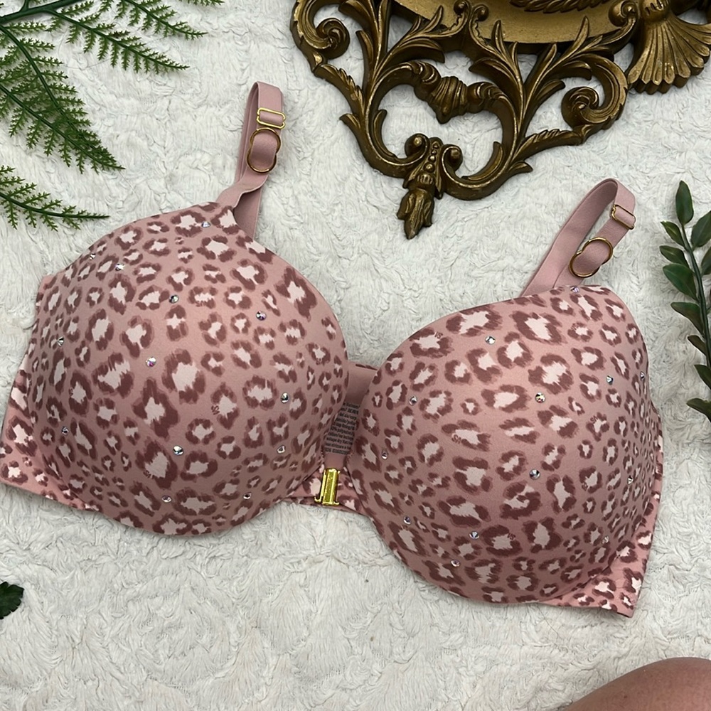 Victoria’s Secret Incredible Leopard Pink Bra Size 36 DD
